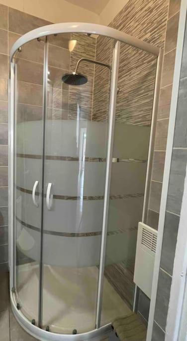Agreable Gite Au Coeur Du Centre Ville 4 Personnes Chagny  Extérieur photo