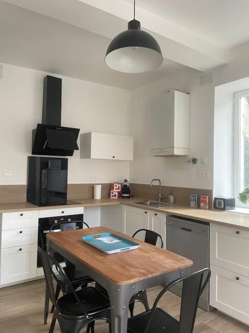 Agreable Gite Au Coeur Du Centre Ville 4 Personnes Chagny  Extérieur photo