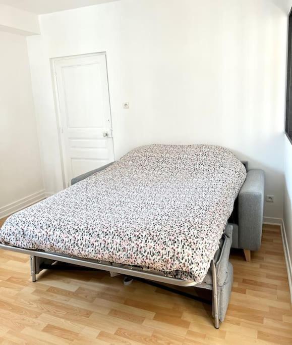 Agreable Gite Au Coeur Du Centre Ville 4 Personnes Chagny  Extérieur photo