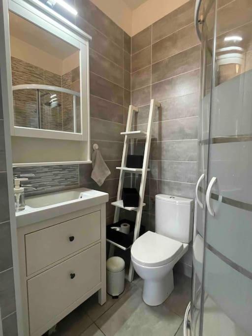 Agreable Gite Au Coeur Du Centre Ville 4 Personnes Chagny  Extérieur photo